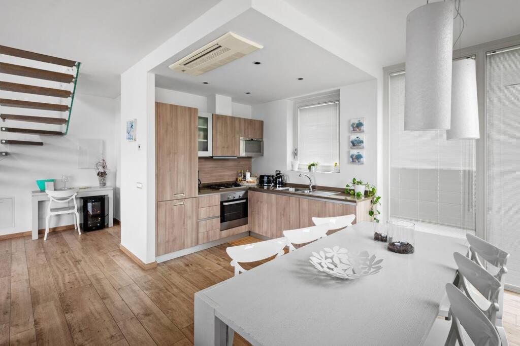 Residenza Simona Διαμέρισμα Mezzegra Εξωτερικό φωτογραφία