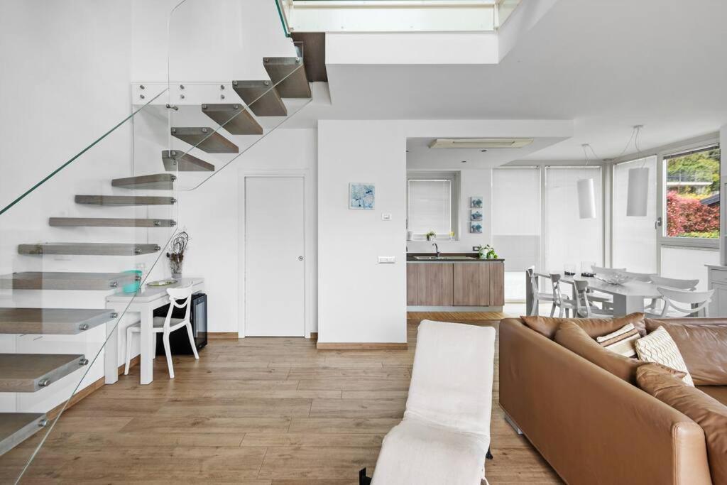 Residenza Simona Διαμέρισμα Mezzegra Εξωτερικό φωτογραφία