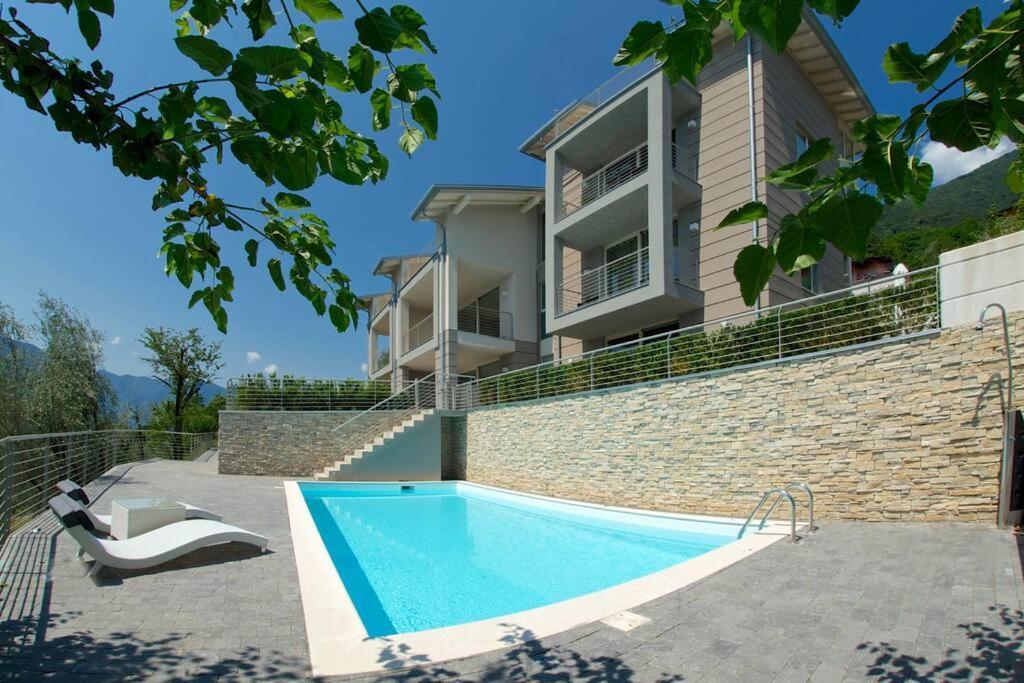 Residenza Simona Διαμέρισμα Mezzegra Εξωτερικό φωτογραφία