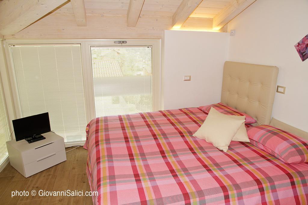 Residenza Simona Διαμέρισμα Mezzegra Εξωτερικό φωτογραφία