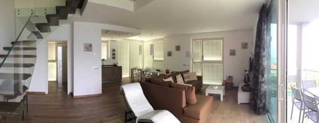 Residenza Simona Διαμέρισμα Mezzegra Εξωτερικό φωτογραφία